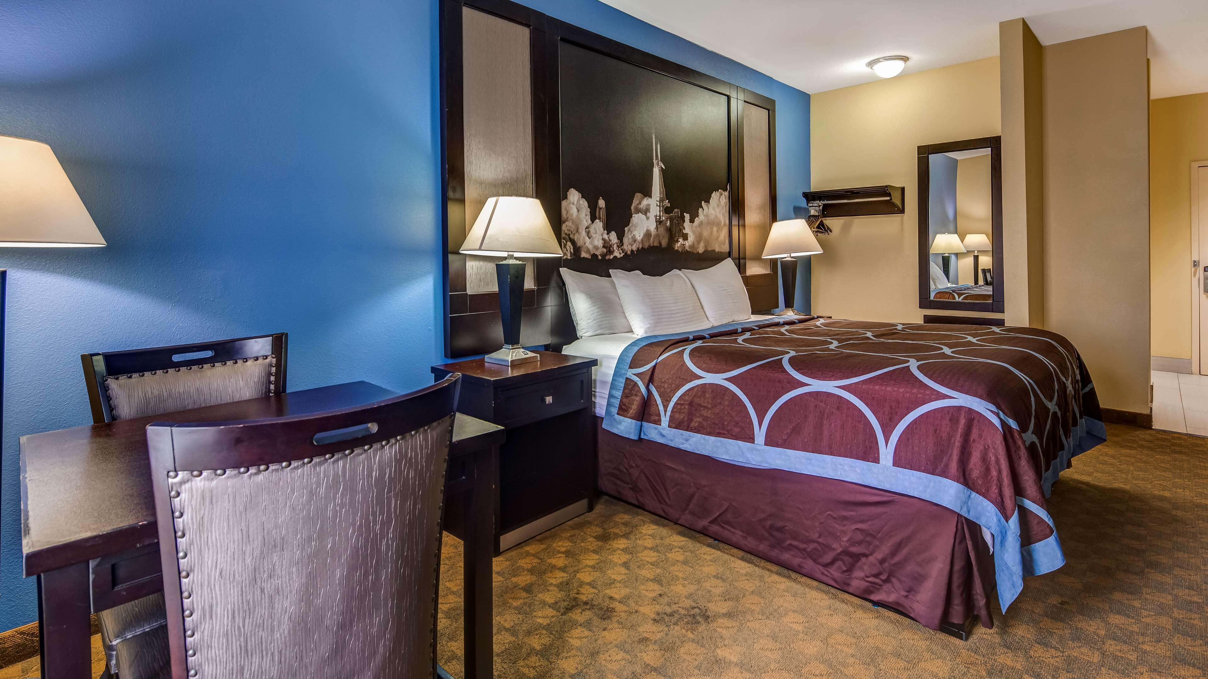 SureStay Plus Hotel by Best Western Alvin Exterior foto