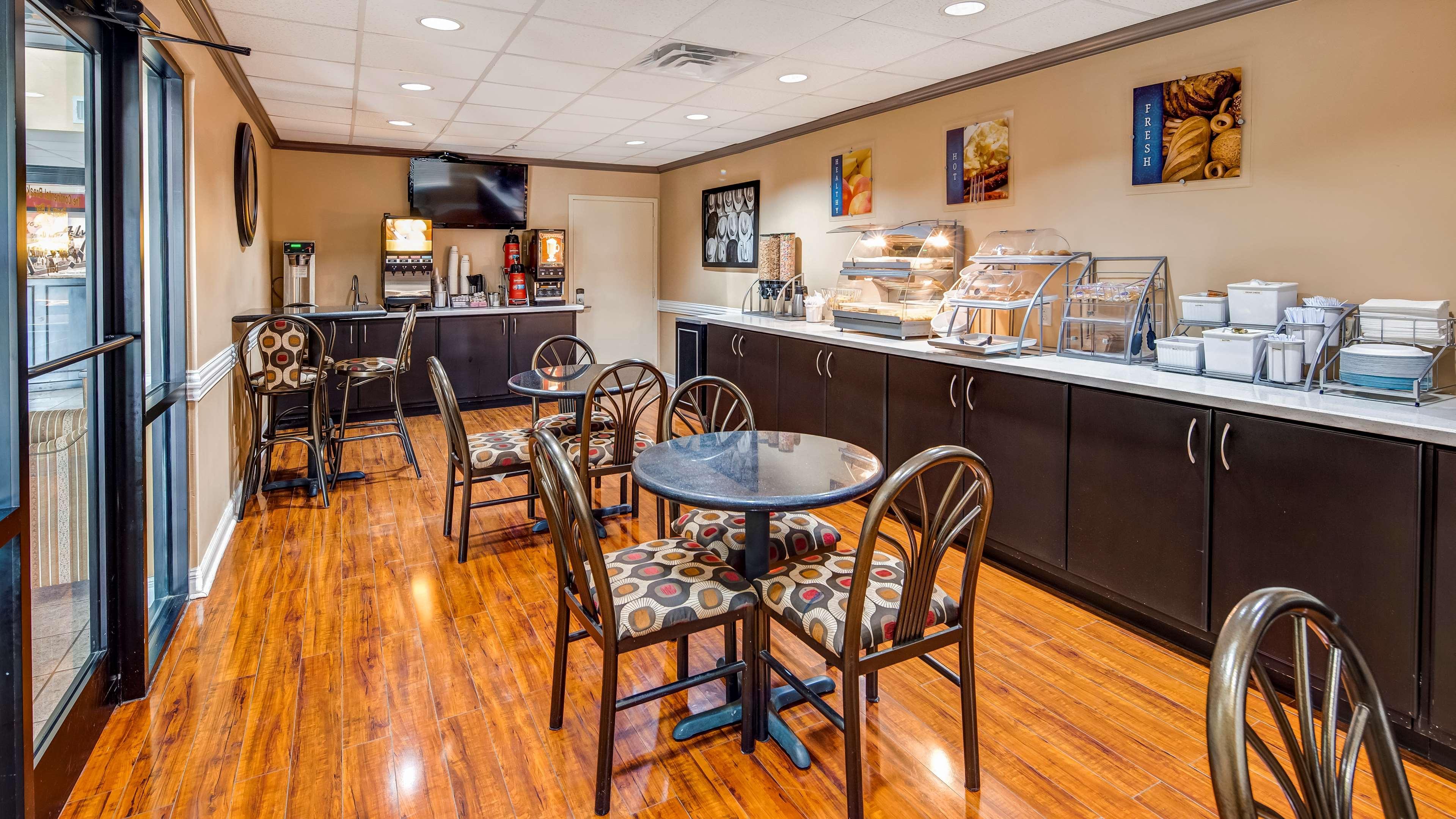 SureStay Plus Hotel by Best Western Alvin Exterior foto