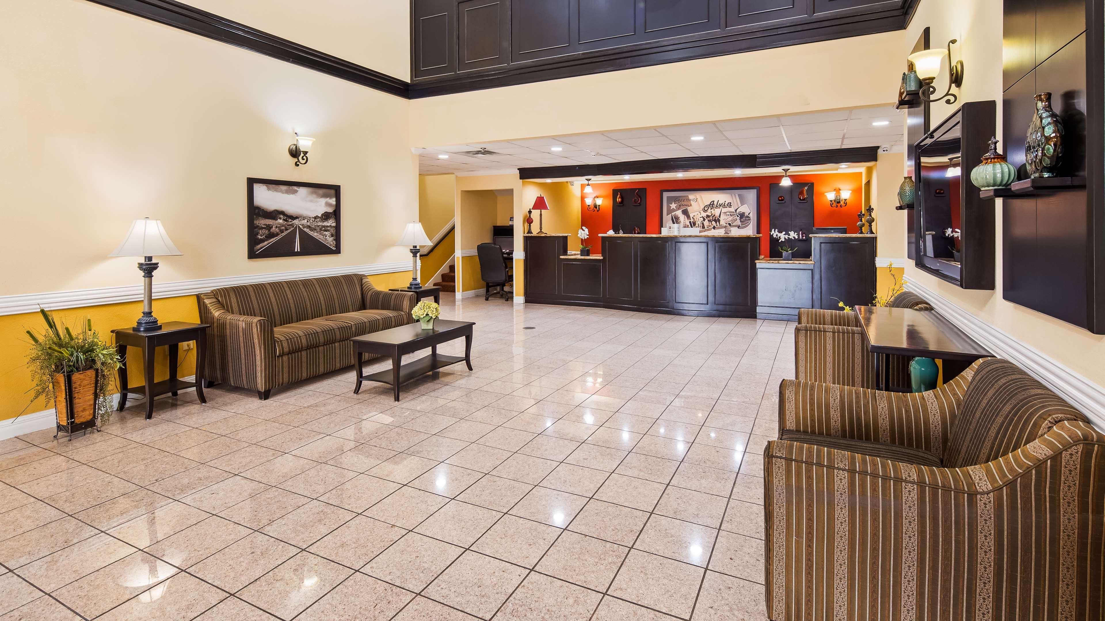 SureStay Plus Hotel by Best Western Alvin Exterior foto