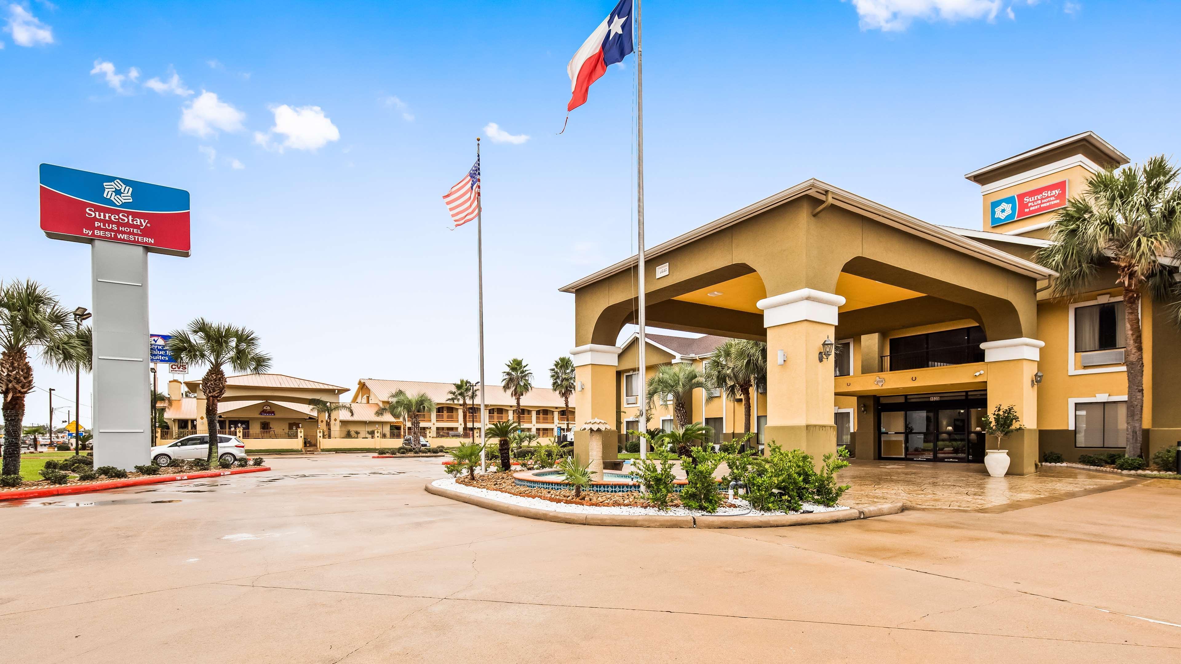 SureStay Plus Hotel by Best Western Alvin Exterior foto